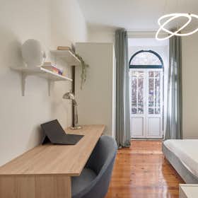 Private room for rent for €700 per month in Lisbon, Rua Cidade da Horta