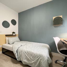 Studio for rent for € 500 per month in Madrid, Calle de San Dacio