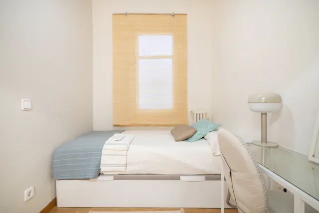 Private room in Calle de Viriato, Madrid (1487923) room image 2