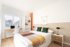 Приватна кімната за оренду для 640 EUR на місяць у Girona, Carrer de Santa Eugènia