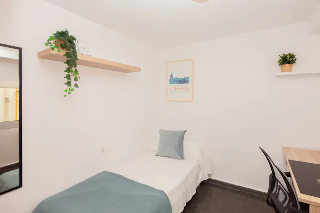Private room in Carrer Aben al Abbar, Valencia (1492536) room image 1