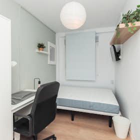 Habitación privada for rent for 250 € per month in Reus, Avinguda Cardennal Vidal i Barraquer