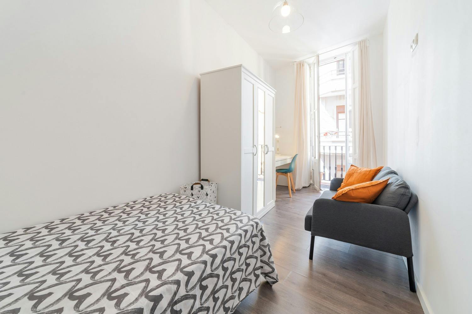 Apartment Valencia, 160m² — photo 2