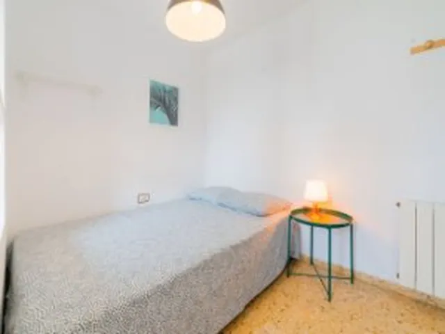 Private room in Carrer Impressor Lambert Palmart, Valencia (1497949) room image 2