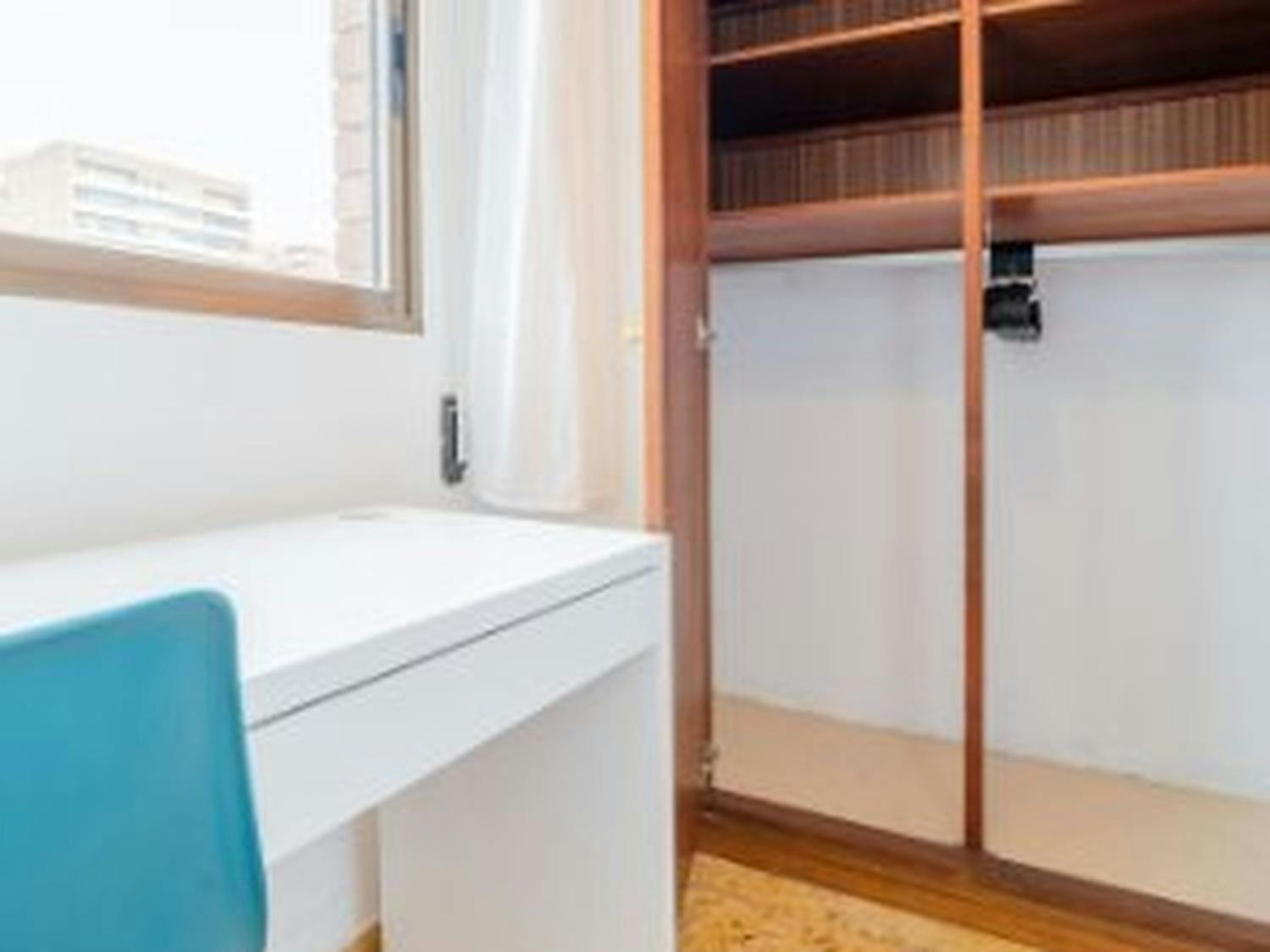 Carrer Impressor Lambert Palmart, Valencia preview