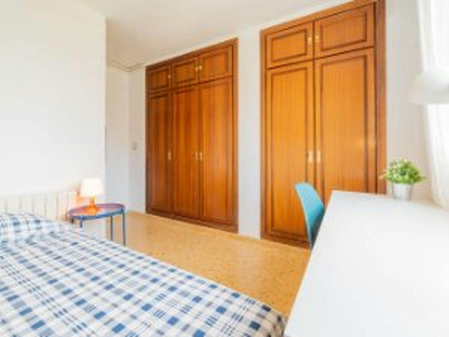 Carrer Impressor Lambert Palmart, Valencia preview