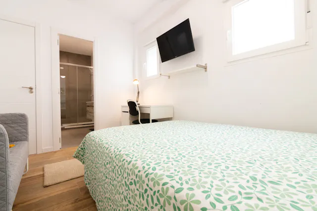 Private room in Carrer Pintor Stolz, Valencia (1497954) room image 1