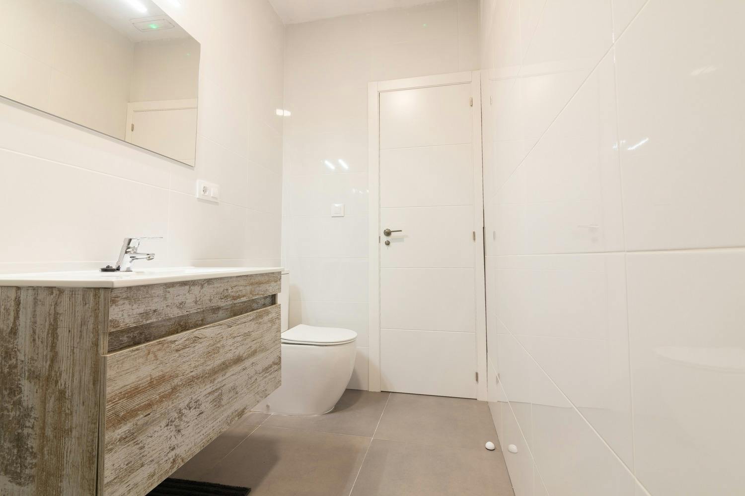 Carrer Pintor Stolz, Valencia preview