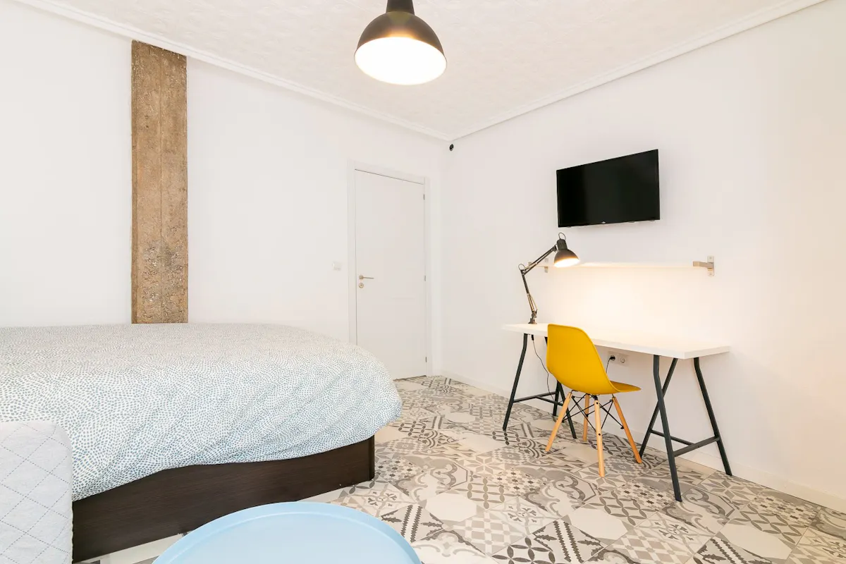 Private room in Entrada Ponce, Valencia (1497975) ROOM