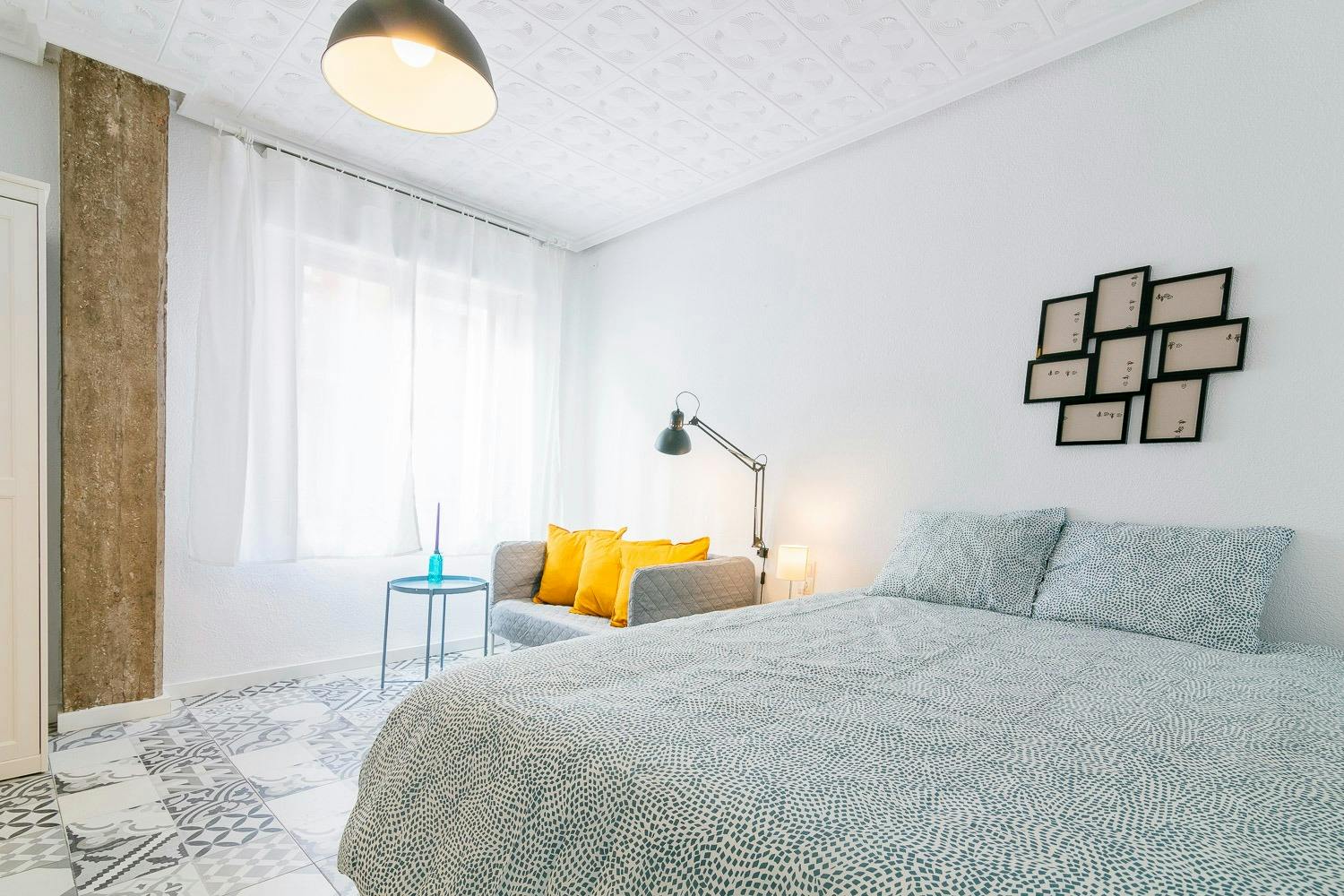 preview gallery tile