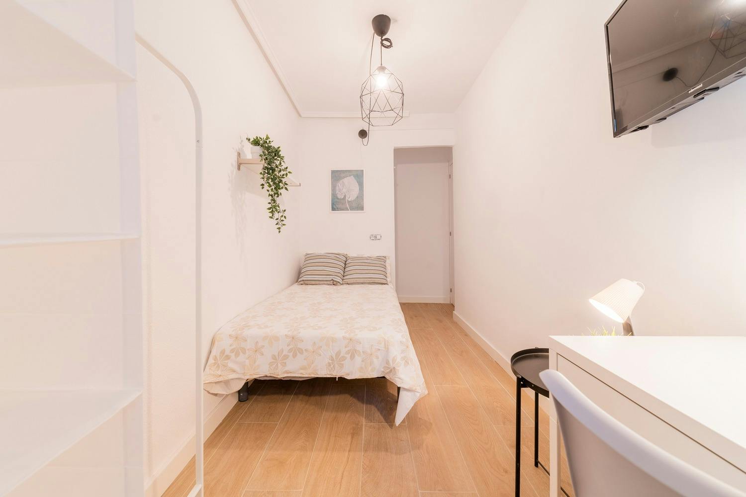 Apartment Valencia, 90m² — photo 3