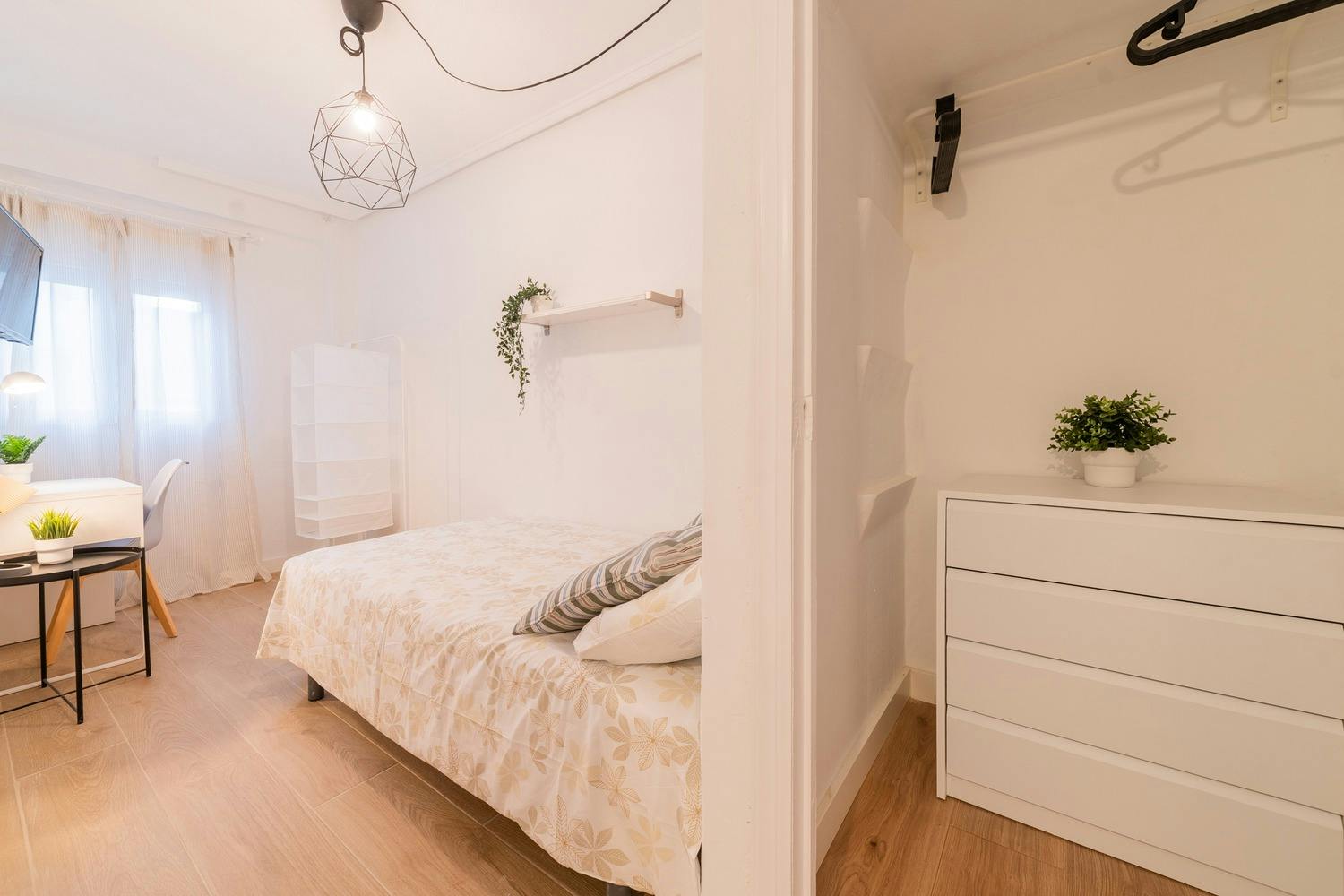 Apartment Valencia, 90m² — photo 1