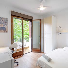Private room for rent for €630 per month in Madrid, Avenida de la Albufera