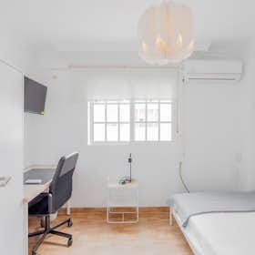 Habitación privada for rent for 250 € per month in Jerez de la Frontera, Calle Hermano Tomás Bengoa