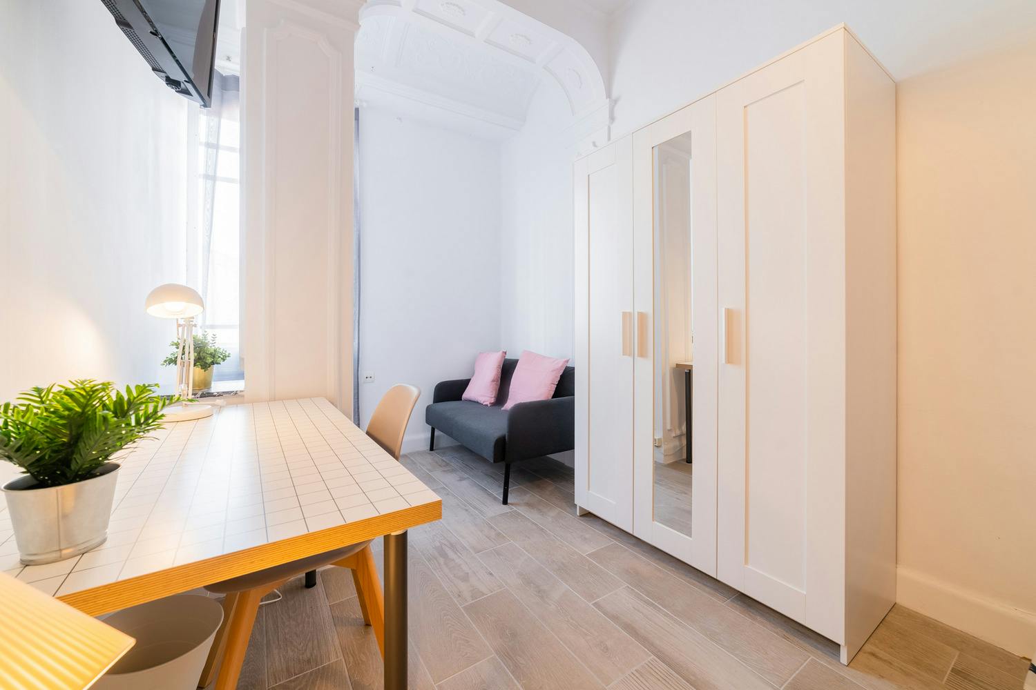 preview gallery tile