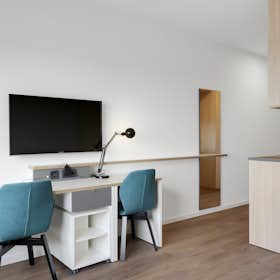 公寓 正在以 €1,217 的月租出租，其位于 Berlin, Lehrter Straße