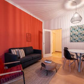 Квартира за оренду для 1 900 EUR на місяць у Como, Piazzale Anna Frank