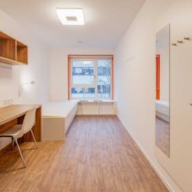 Private room for rent for €635 per month in Berlin, Ostendstraße