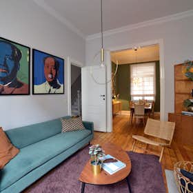 WG-Zimmer zu mieten für 610 € pro Monat in Etterbeek, Rue Antoine Gautier