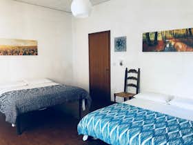 Общая комната сдается в аренду за 425 € в месяц в Venice, Via Aleardo Aleardi