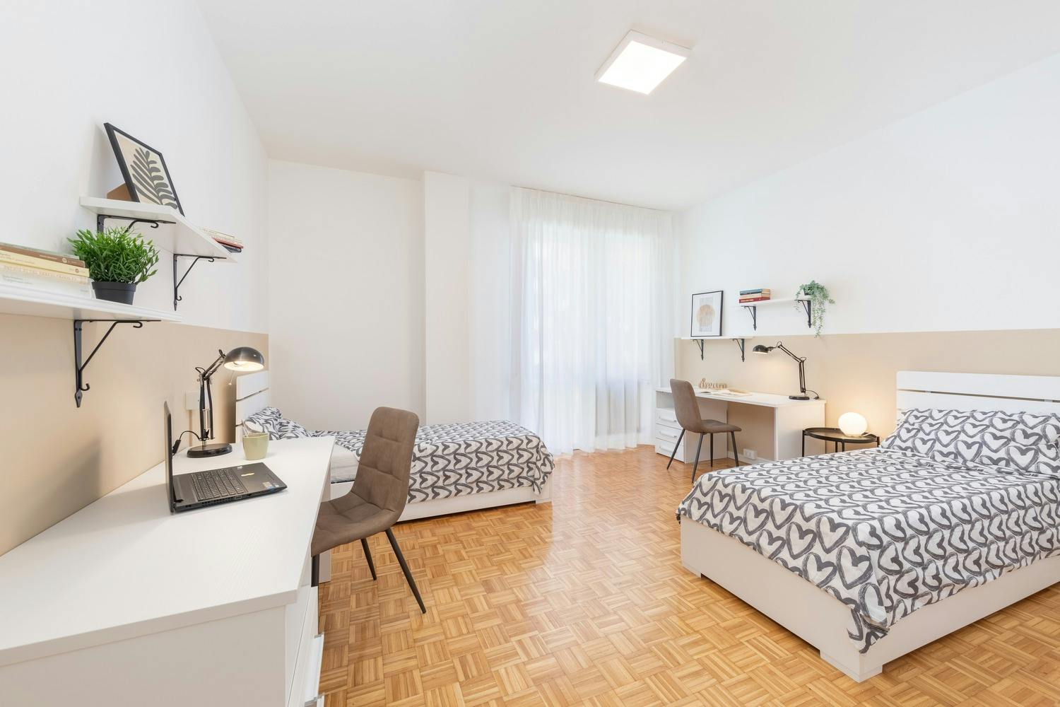 Shared room for rent for €300 per month in Padova, Via Palestro