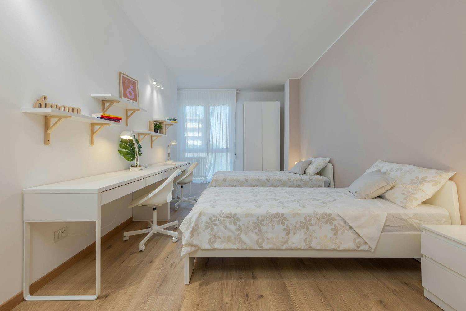 Double room Padova, 1 bed, 19m² — photo 2