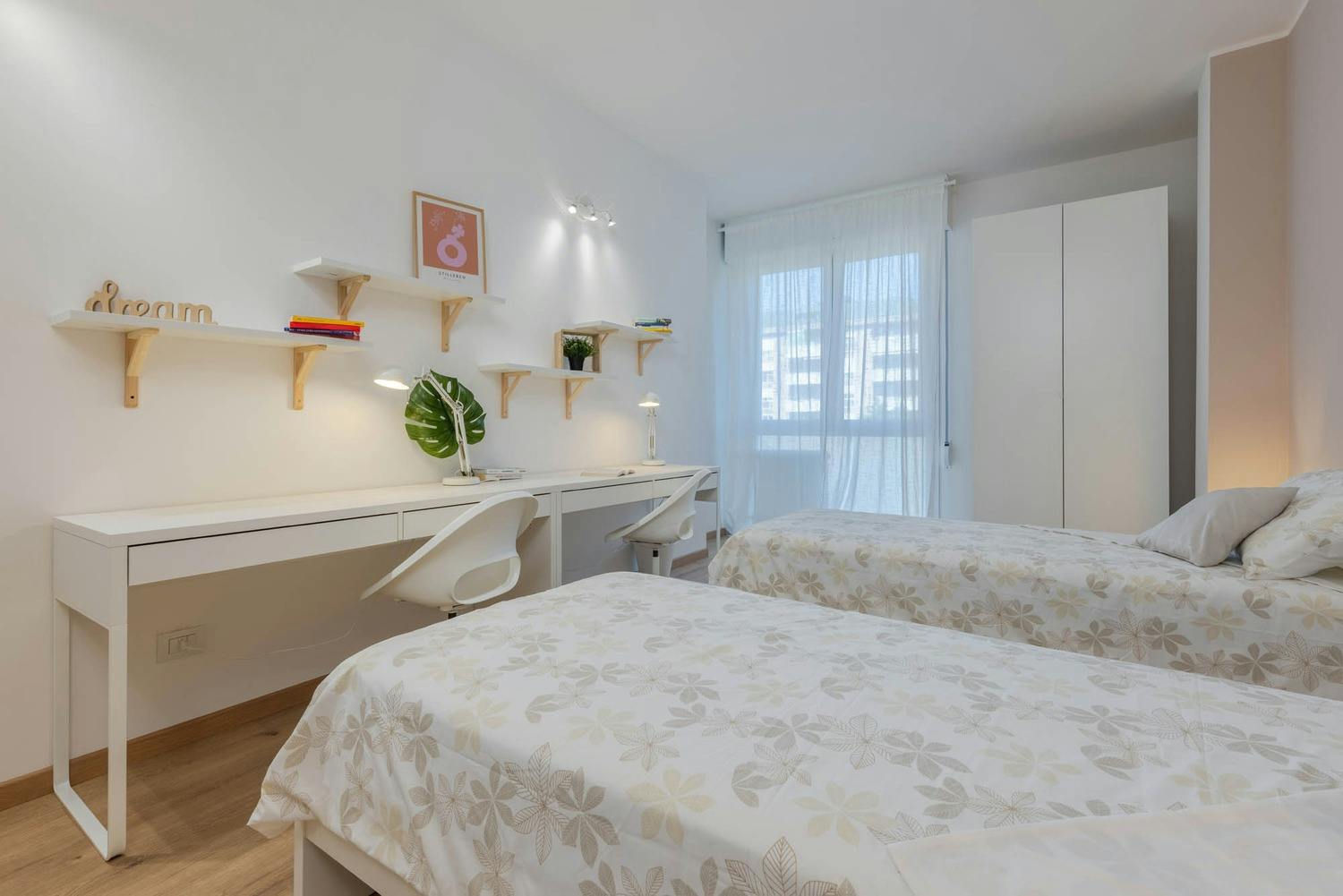 Double room Padova, 1 bed, 19m² — photo 3