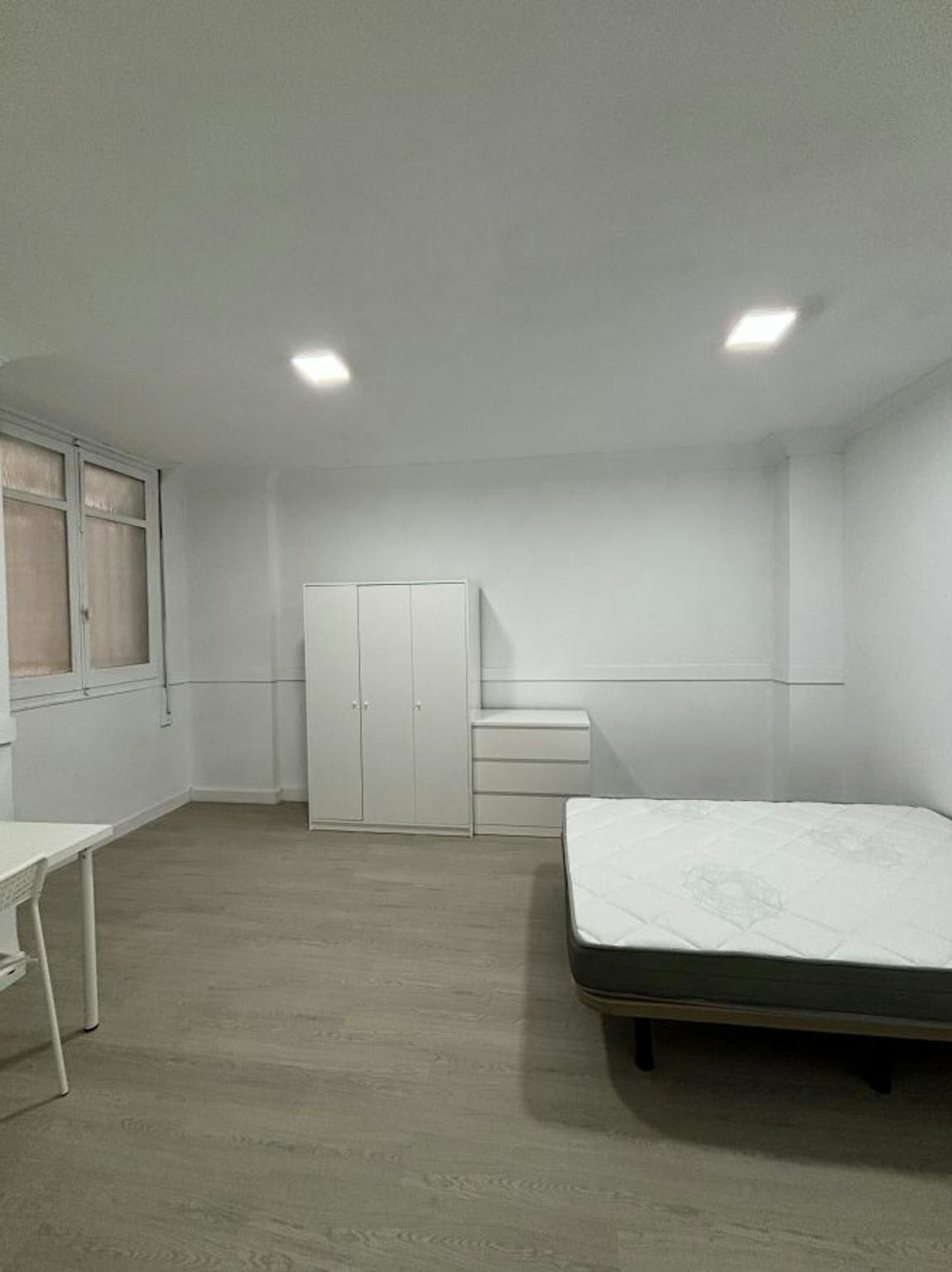 Carrer del Doctor Josep Juan Dómine, Valencia preview