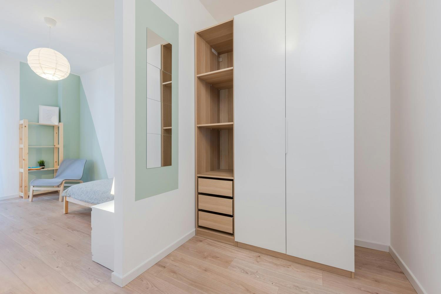 Via Tirana, Padova preview