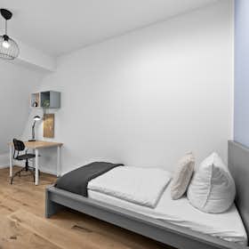 Private room for rent for €760 per month in Berlin, Turiner Straße