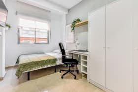 Privé kamer te huur voor € 375 per maand in Valladolid, Calle Relatores