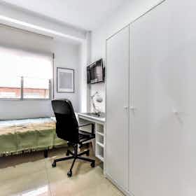 私人房间 正在以 €375 的月租出租，其位于 Valladolid, Calle Relatores