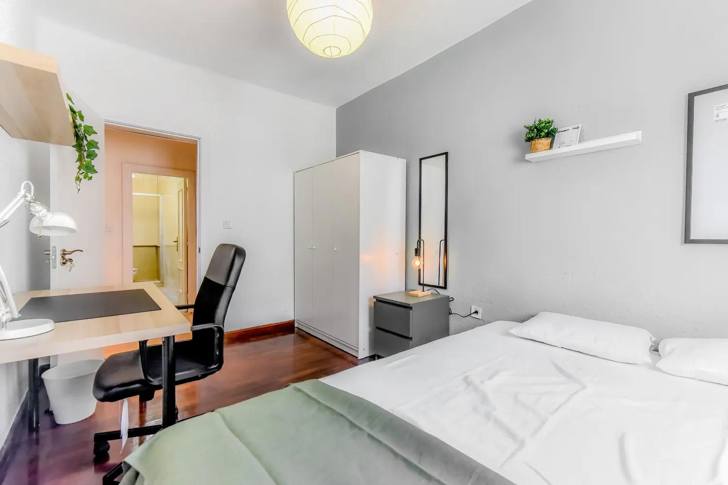 Private room in Calle del Doctor Mercado, Valladolid (1519164) ROOM 2