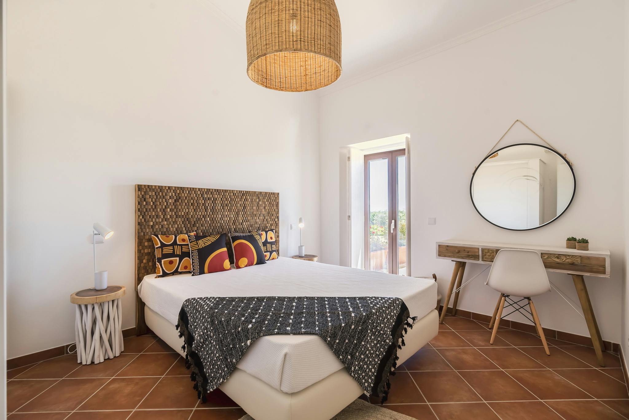 Maison à louer pour 2 340 €/mois à Tavira, EM1348