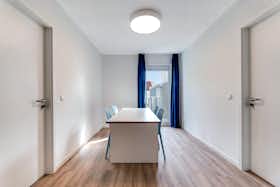 Privé kamer te huur voor € 600 per maand in Berlin, Rathenaustraße