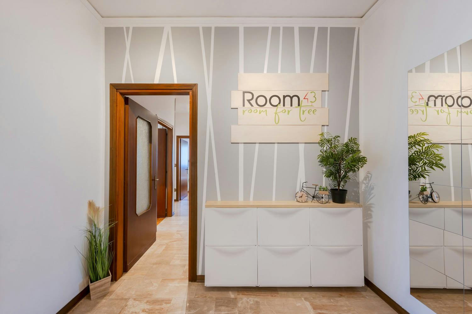 Double room Padova, 1 bed, 21m² — photo 1