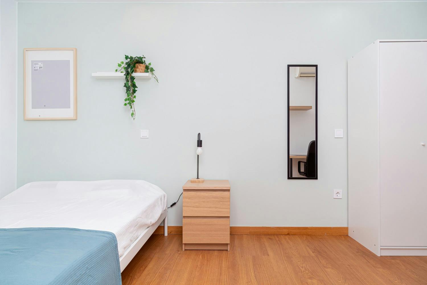 Quarto privado para alugar por € 345 por mês em Zaragoza, Calle Nuestra Señora de Begoña