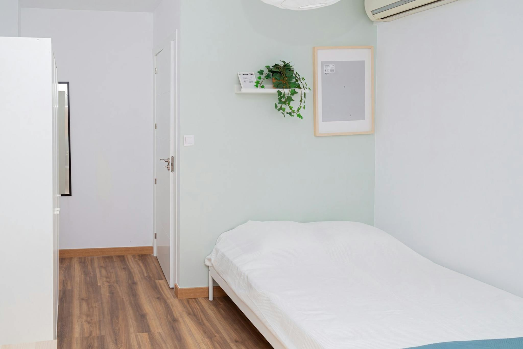 Calle Nuestra Señora de Begoña, Zaragoza preview