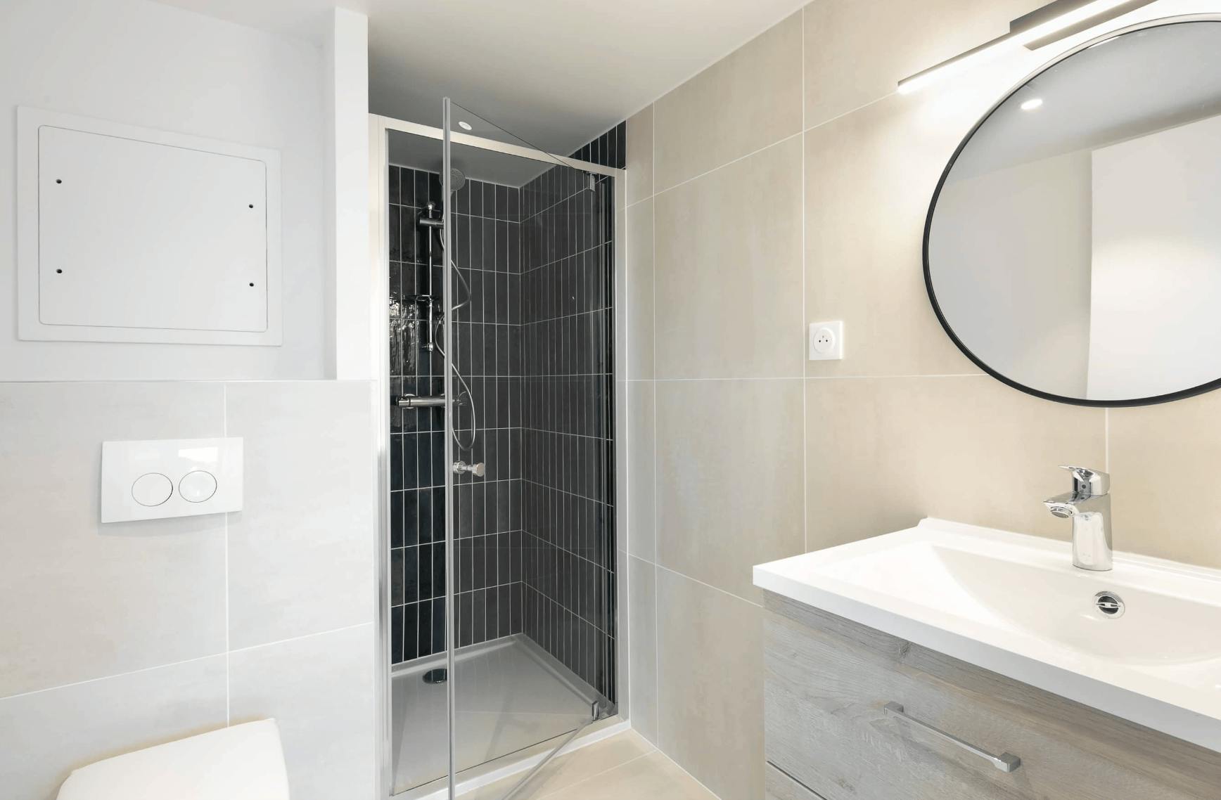 Apartment Suresnes, 618m² — photo 79