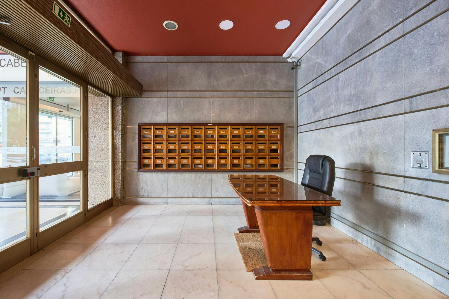 Apartment Lisbon, 200m² — photo 13