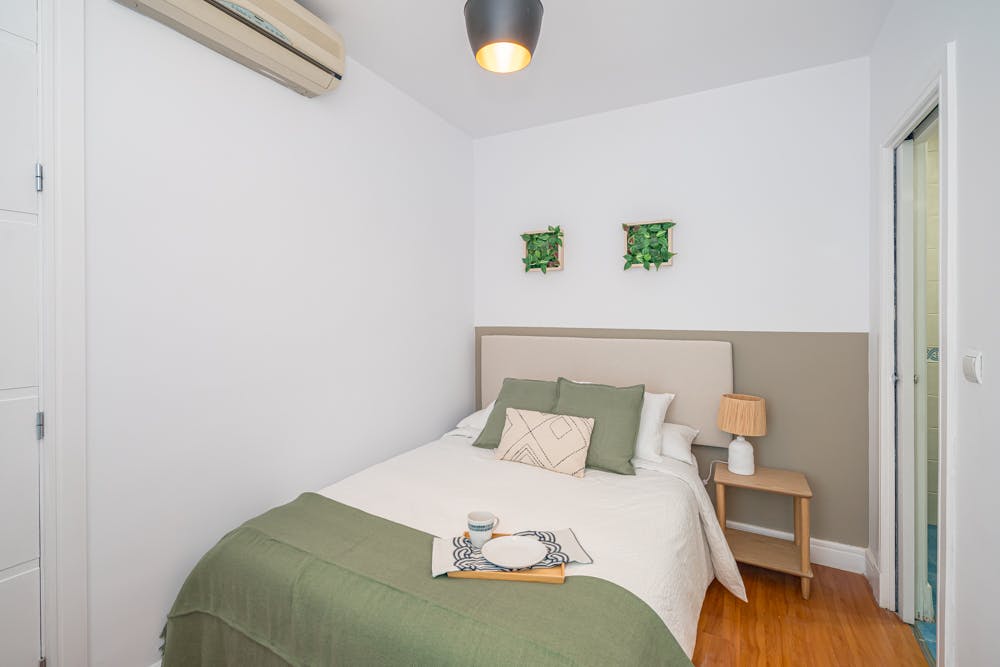 Apartment Madrid, 1 bed, 15m² — photo 10