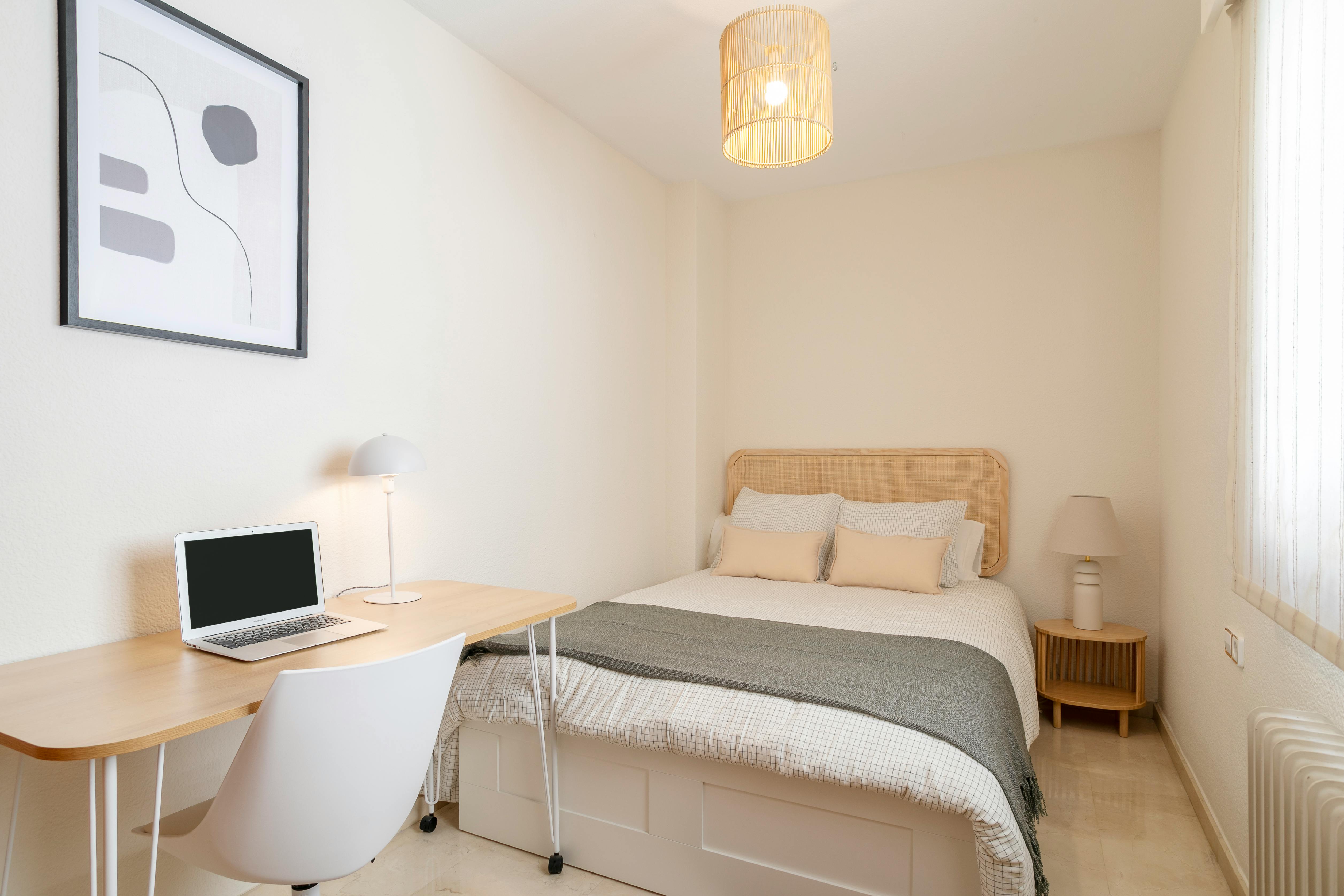 Apartment Alicante, 1 bed, 13m² — photo 8