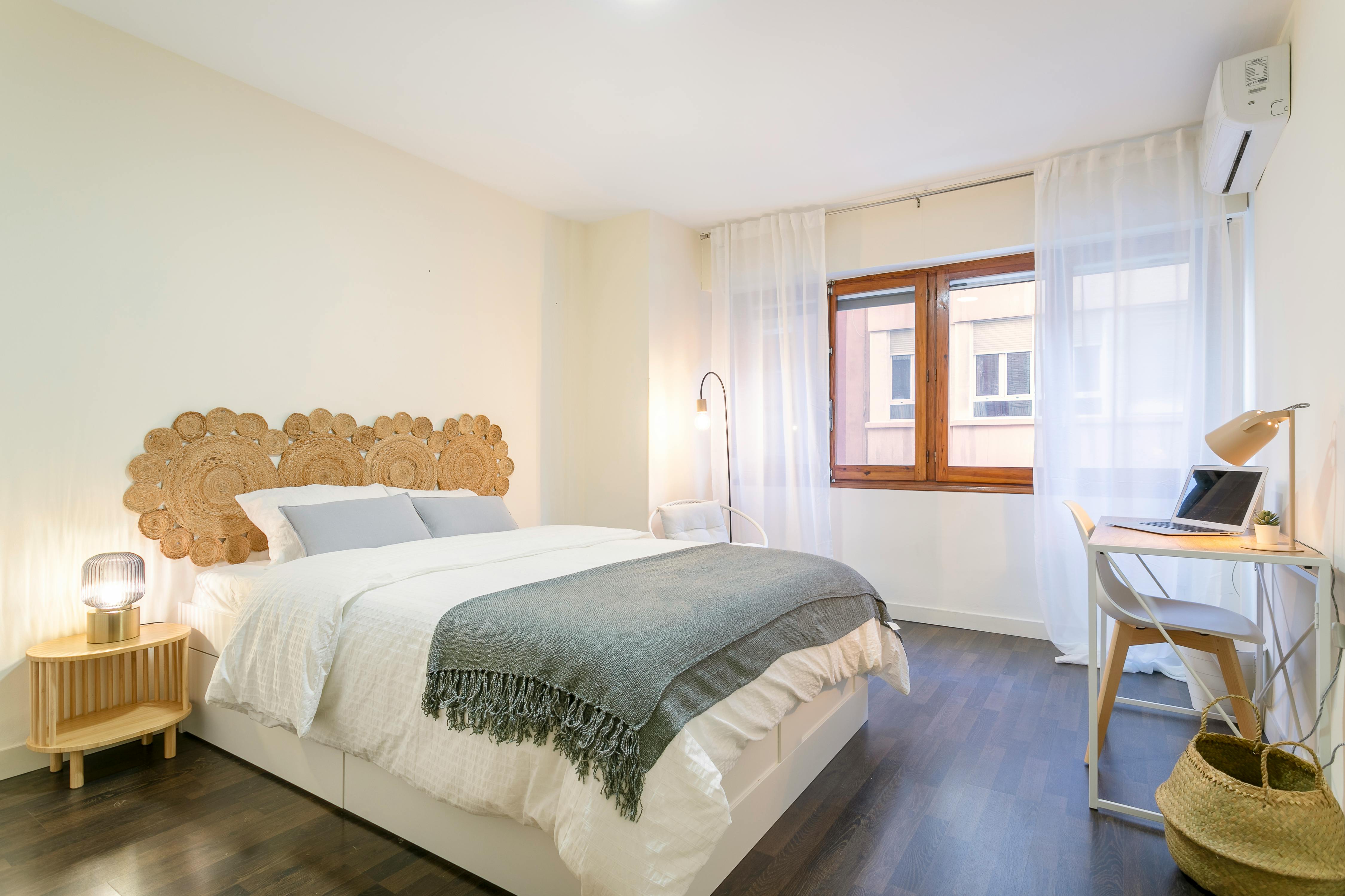 Calle de Pablo Iglesias, Alicante preview