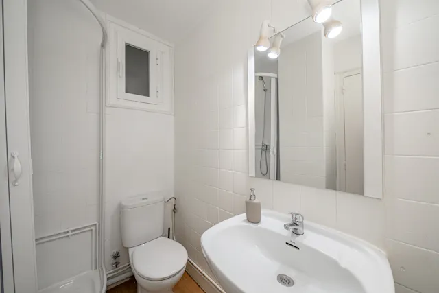 Private room in Calle José Lázaro Galdiano, Madrid (1548859) room image 50