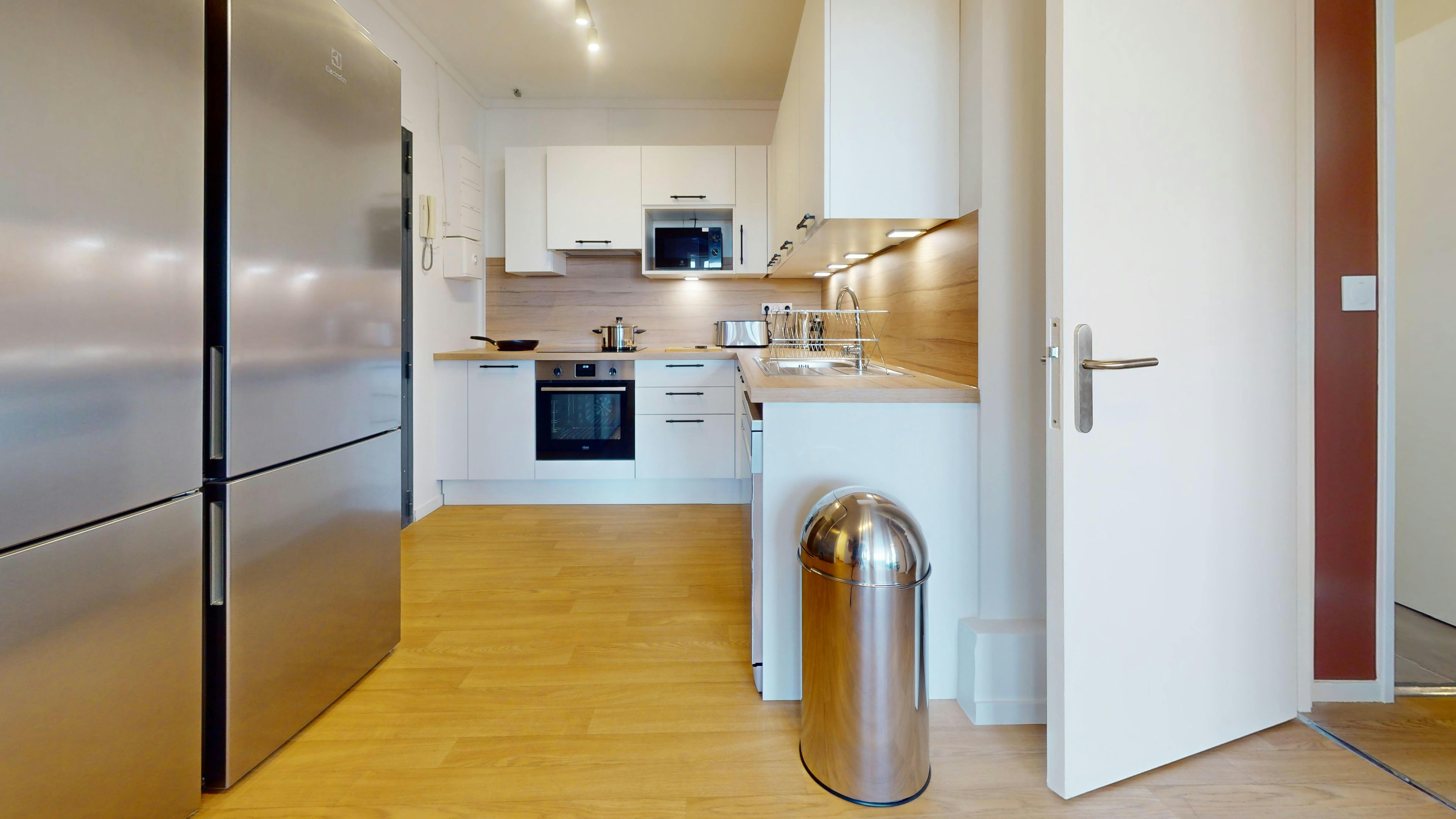 Apartment Créteil, 1 bed, 12m² — photo 3