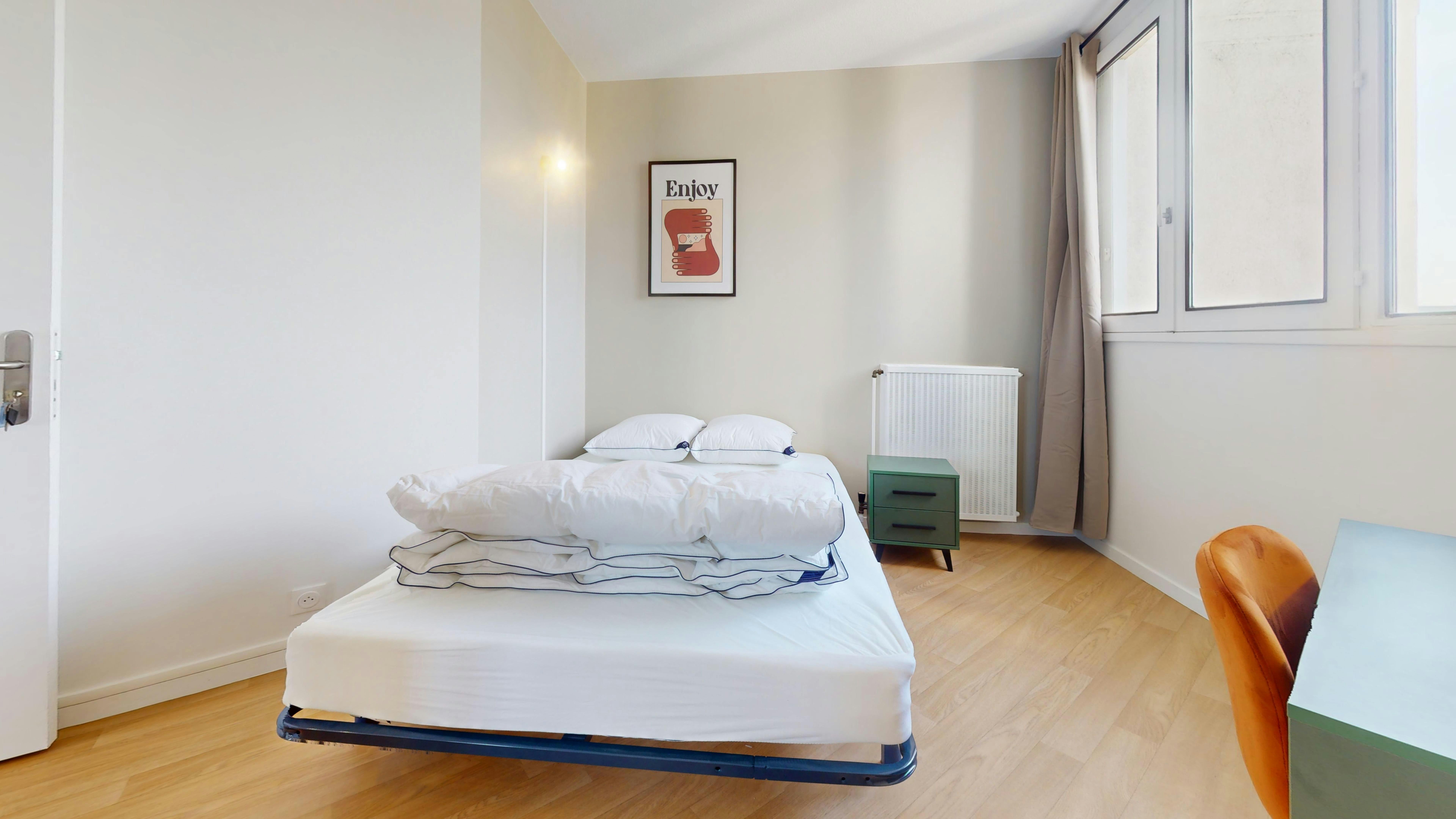 Apartment Créteil, 1 bed, 12m² — photo 33
