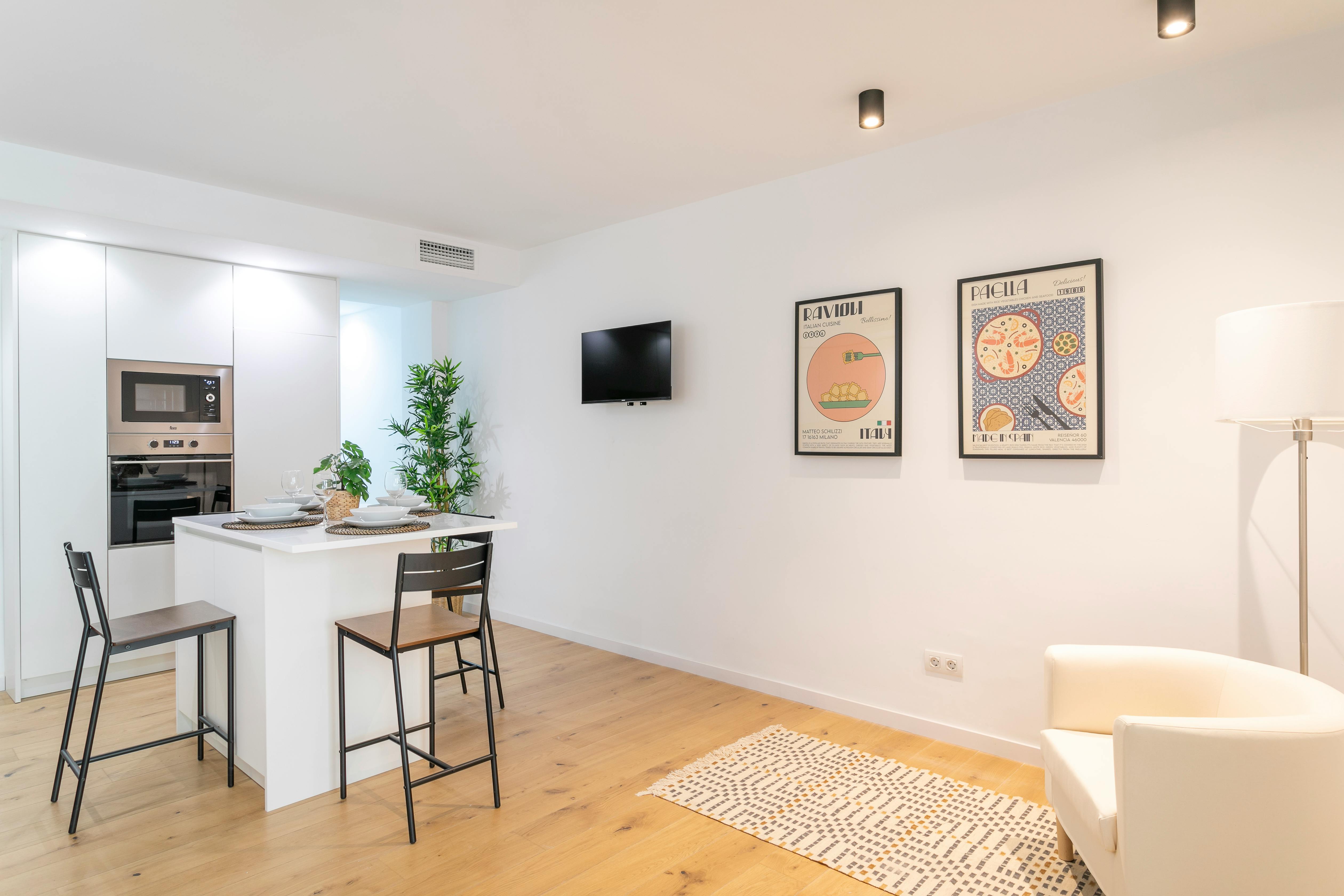 Apartment Alicante, 1 bed, 10m² — photo 4