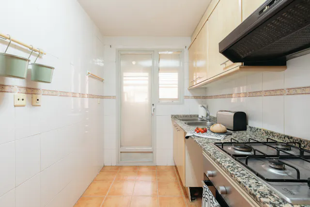 Private room in Avenida Alcalde Gisbert Rico, Valencia (1550809) room image 18
