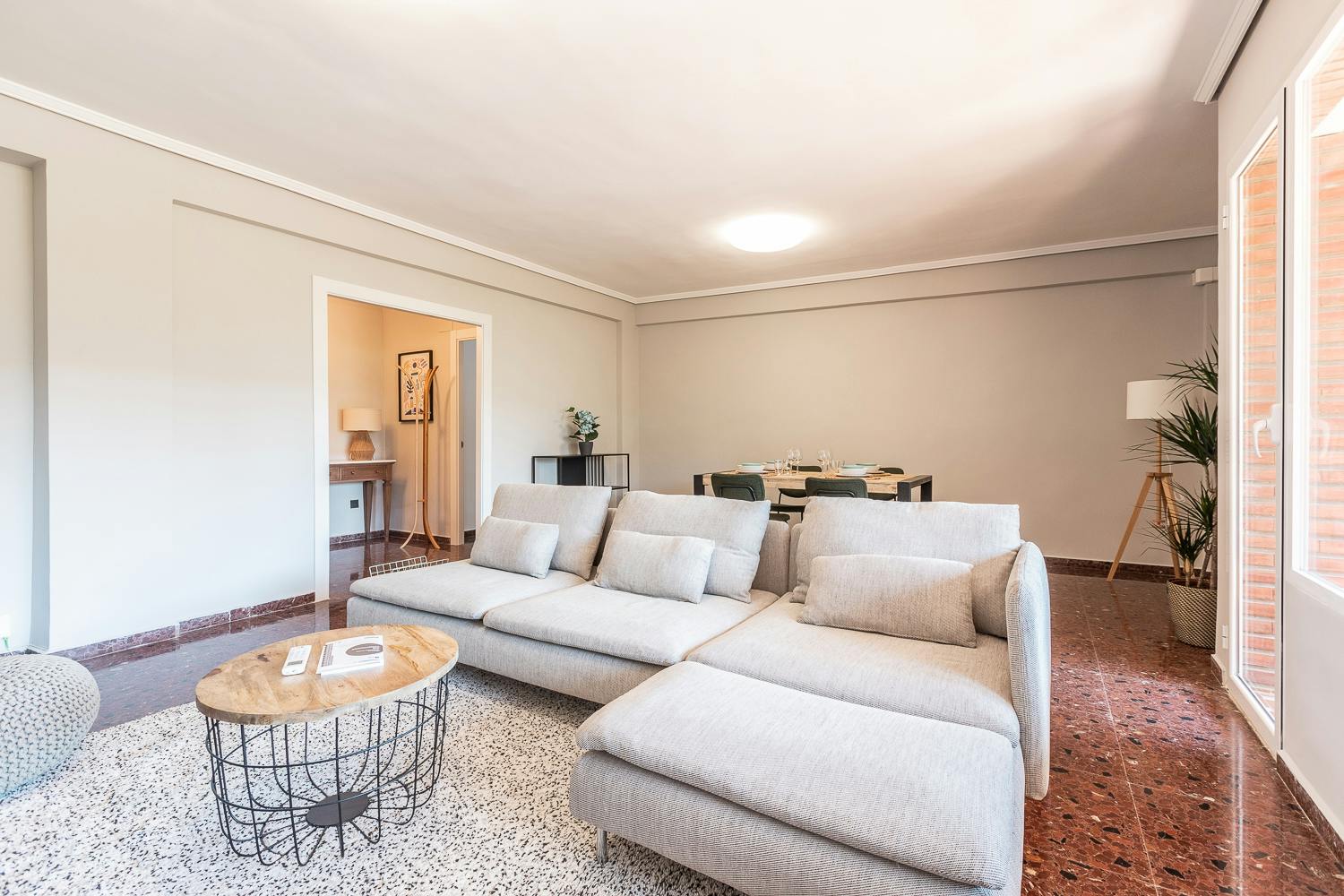 Apartment Valencia, 1 bed, 12m² — photo 10