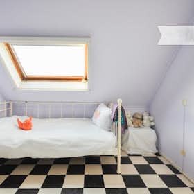Private room for rent for €900 per month in Rotterdam, Ogier van Cralingenpark